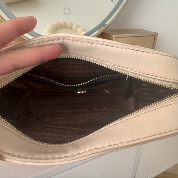 Love Moschino Beige Crossbody Bag - Picture 4 of 8